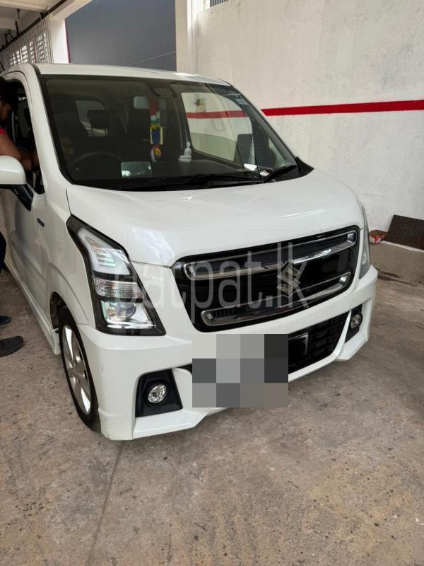 Advertisement image 1