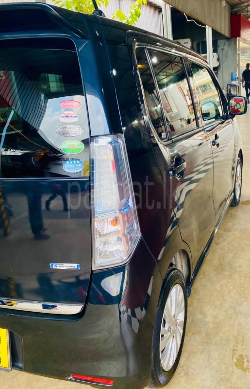 Advertisement image 6