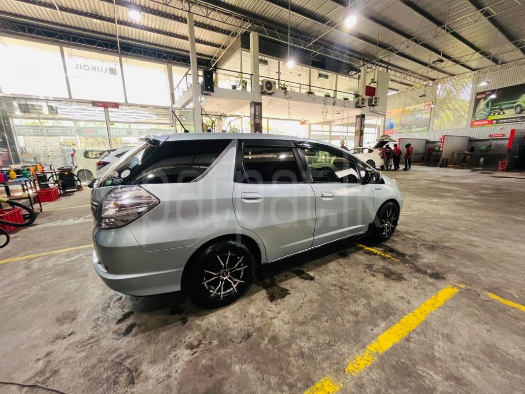 Advertisement image 4