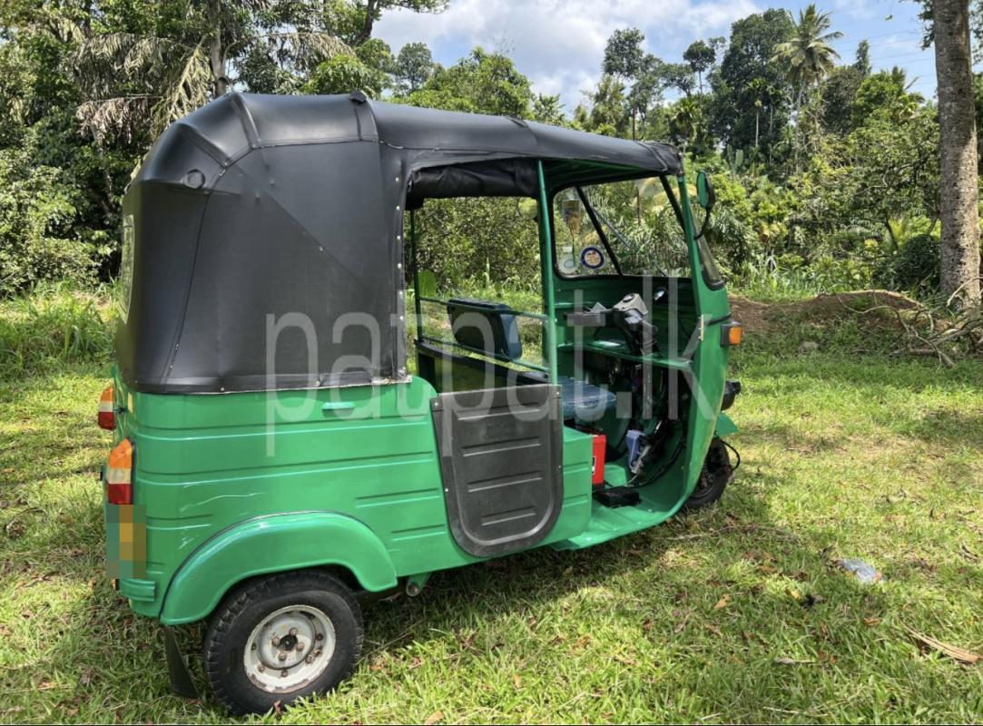Bajaj 2 stroke 2008 - பயன்படுத்தப்பட்டது முச்சக்கர வண்டி sale in Sri Lanka - patpat.lk