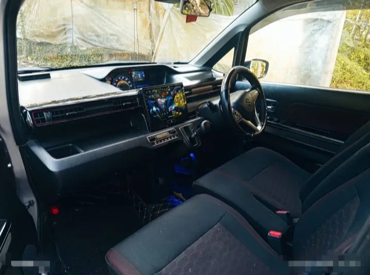 Suzuki Wagon R 2018 - பயன்படுத்தப்பட்டது கார் sale in Sri Lanka - patpat.lk