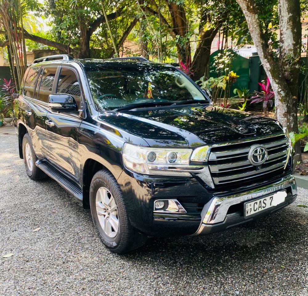 Toyota Land Cruiser 2015 - Used SUV sale in Sri Lanka - patpat.lk