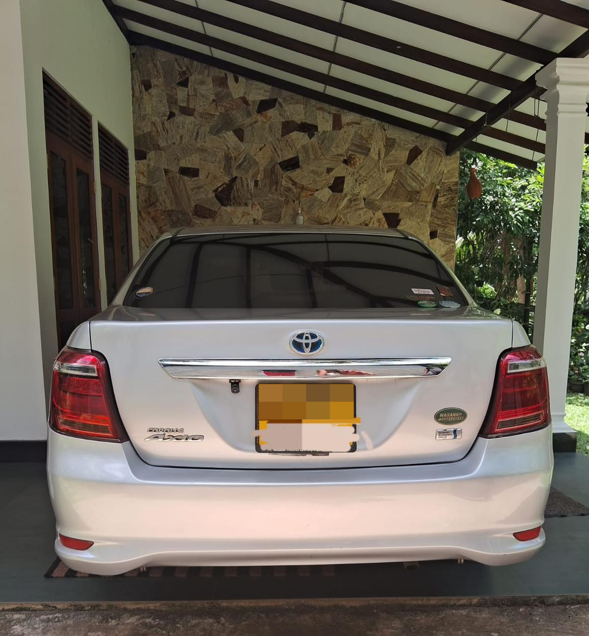 Toyota Axio 2015 - Used Car sale in Sri Lanka - patpat.lk