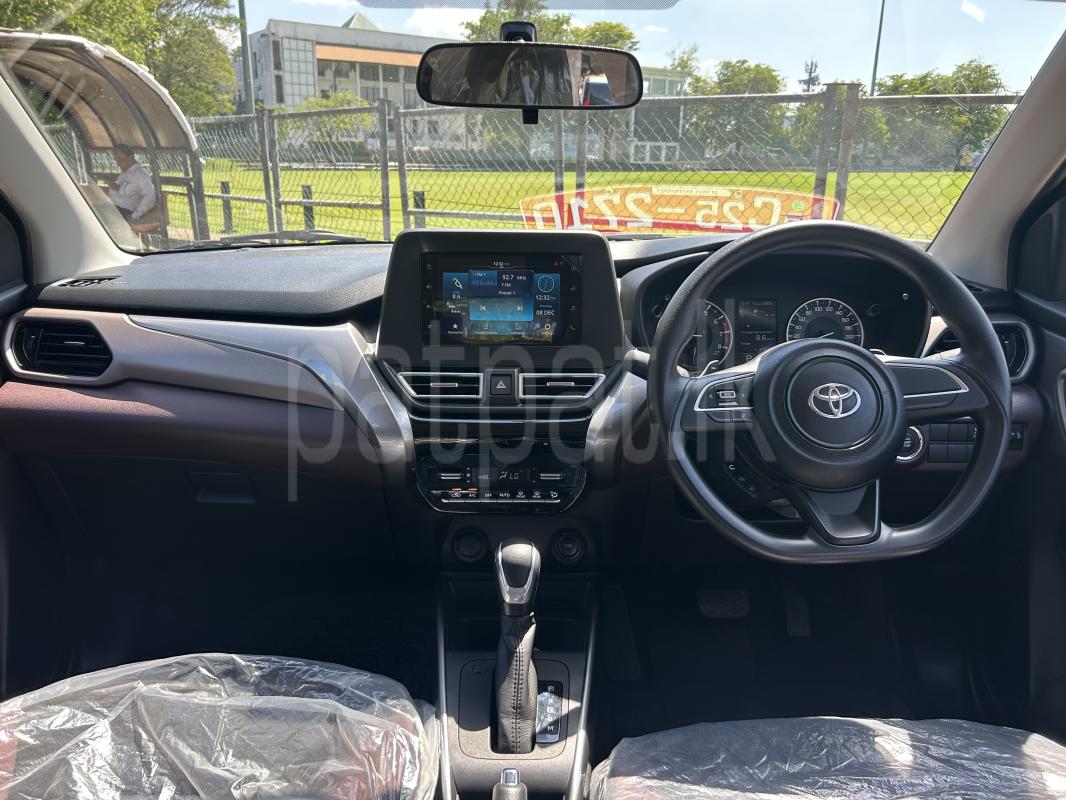 Advertisement image 6