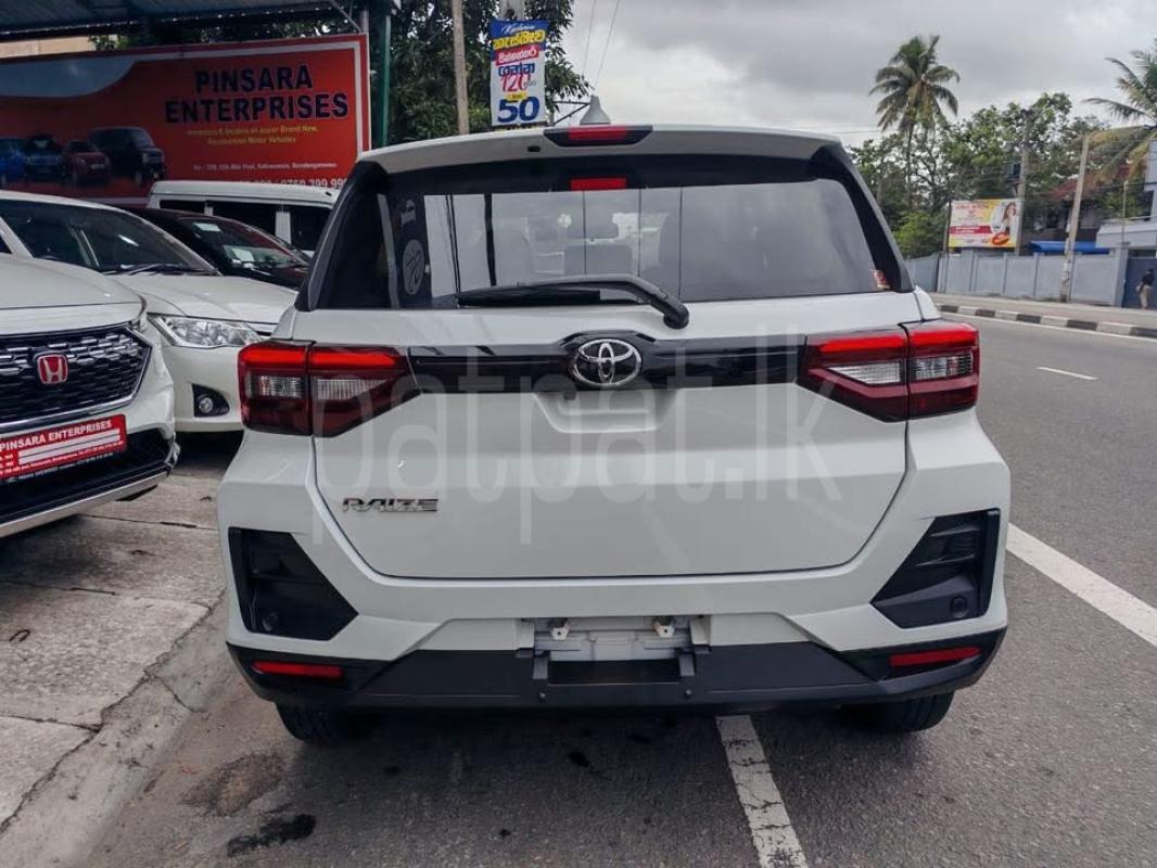 Advertisement image 6