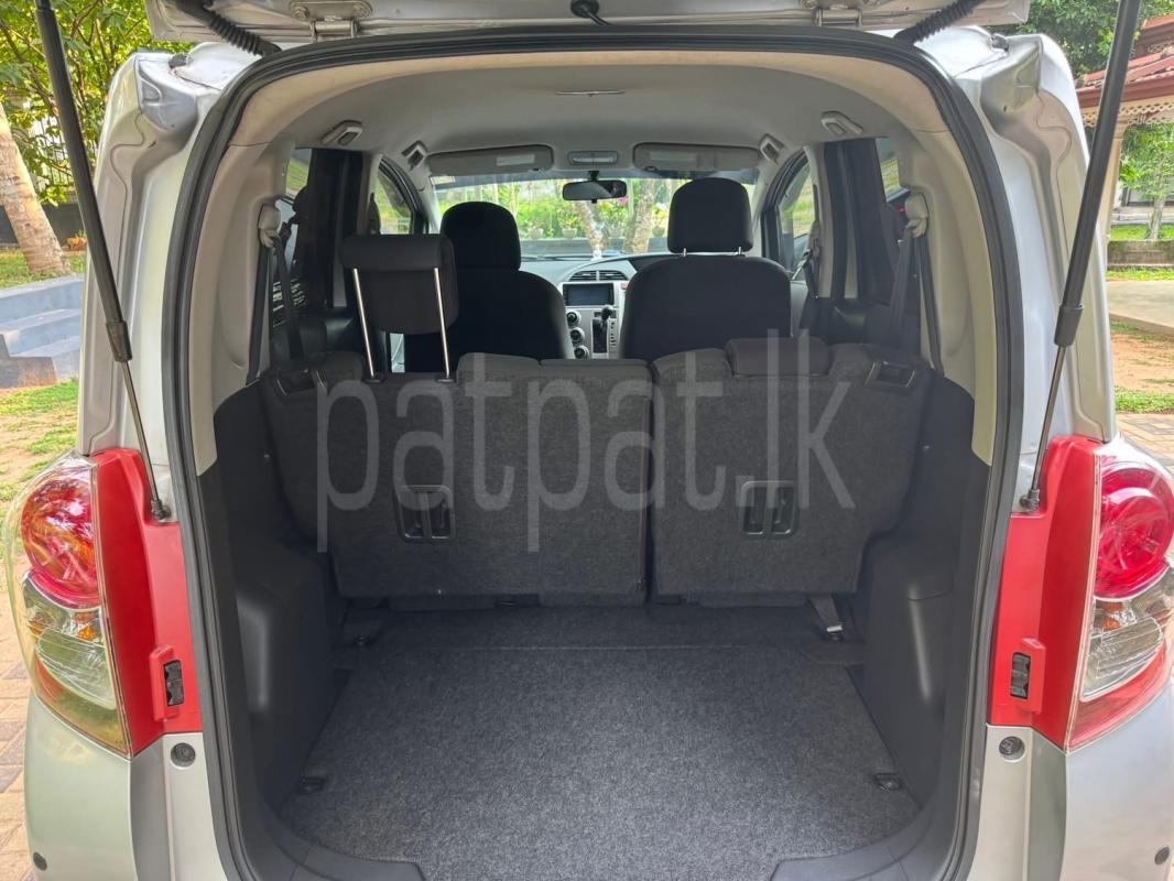 Toyota Ractis 2010 - பயன்படுத்தப்பட்டது கார் sale in Sri Lanka - patpat.lk
