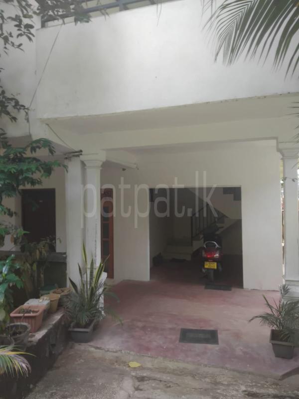 House for Sale in Kaduwela ads-image-1