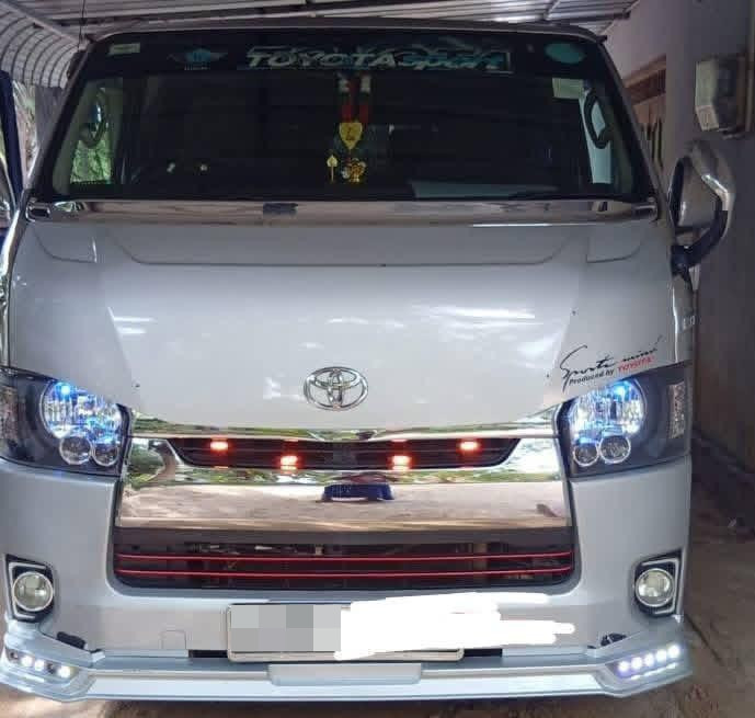 Advertisement image 4