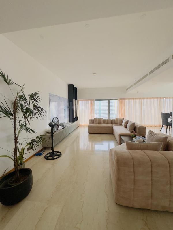 Furnished Apartment for Rent in Slave Island (Colombo 02)