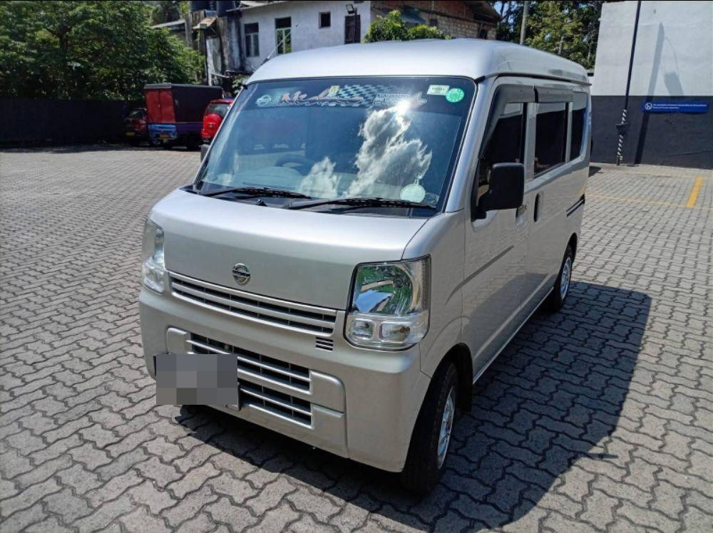 Nissan Cilper 2016 - භාවිතා කරන ලද වෑන් රථය sale in Sri Lanka - patpat.lk