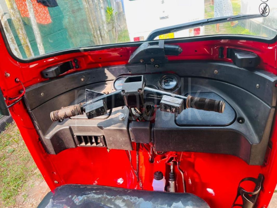 Bajaj Three Wheel 2016 - Used Three wheeler sale in Sri Lanka - patpat.lk