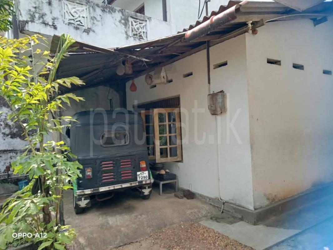 House for Sale in Athurugiriya
