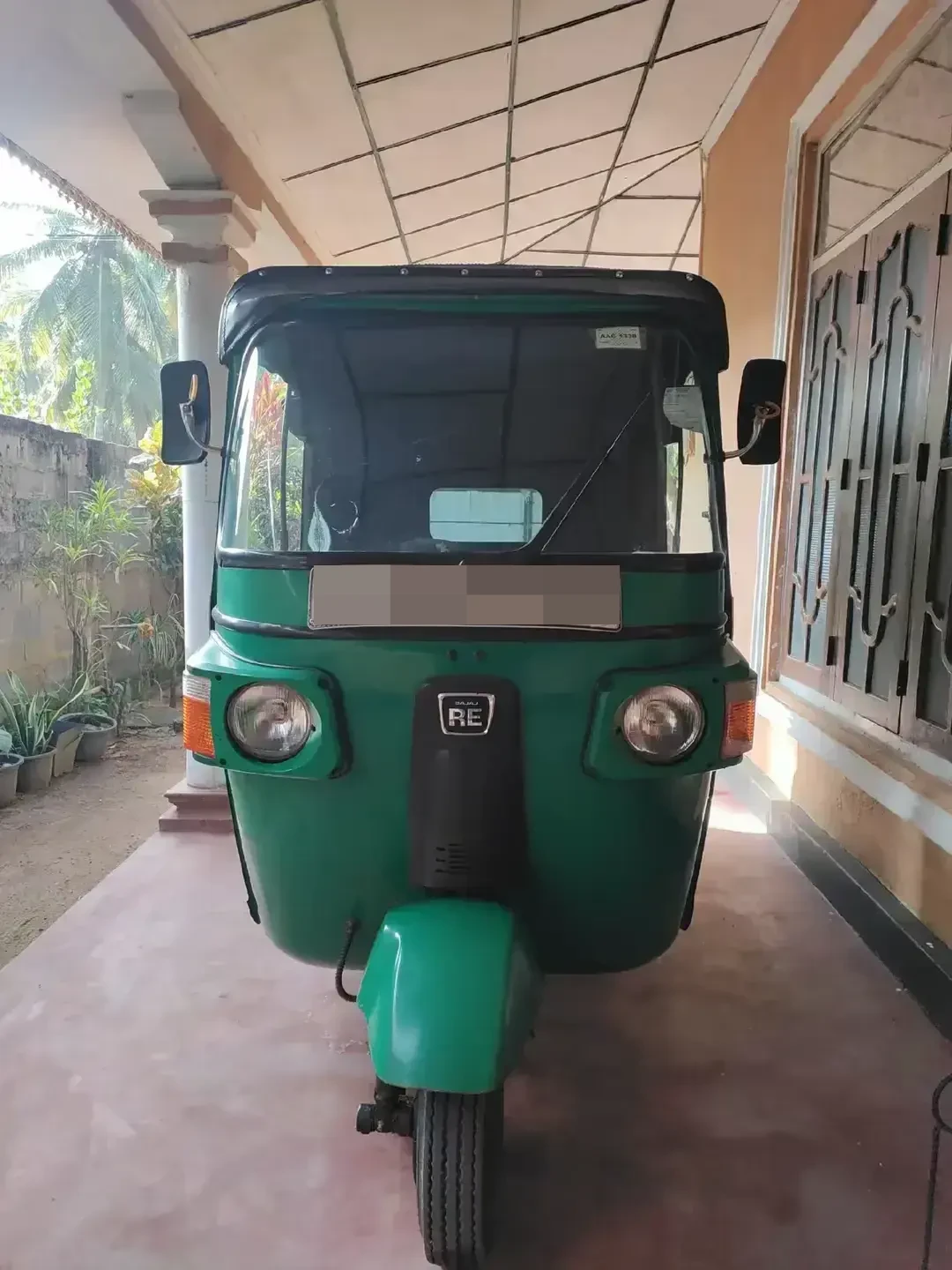 Bajaj Three Wheel 2011 - භාවිතා කරන ලද ත්‍රිරෝද රථය sale in Sri Lanka - patpat.lk