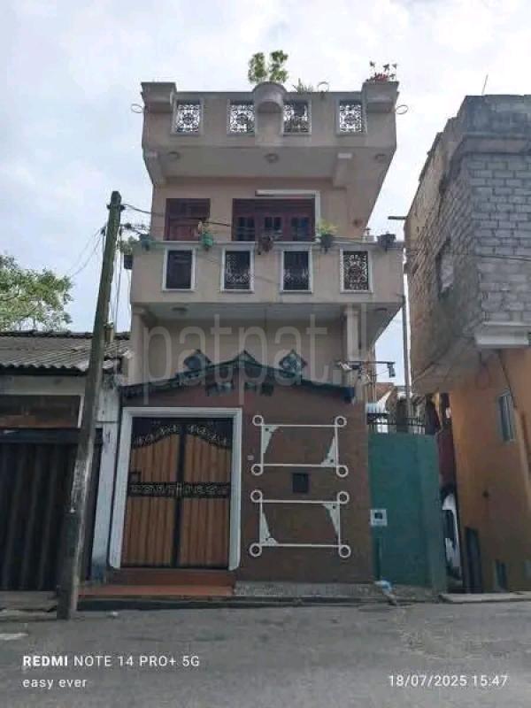 Advertisement image 4