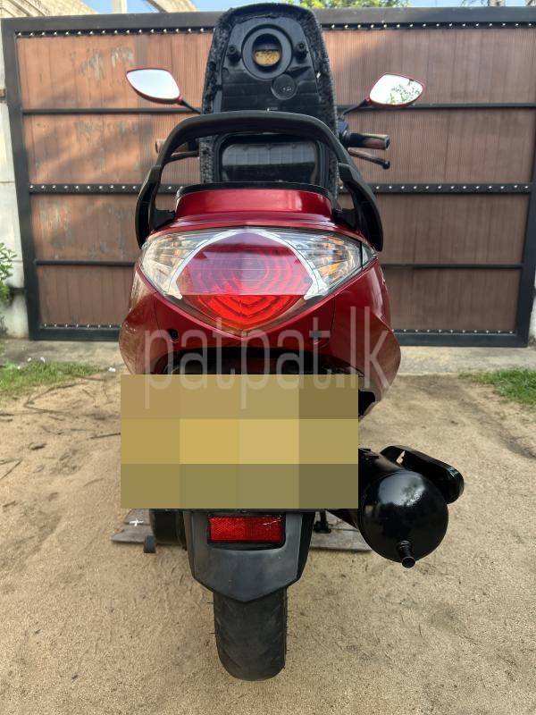 Advertisement image 4