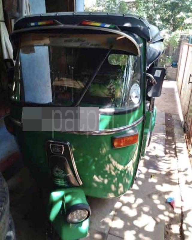 Bajaj 4 stroke 2009 - Used Three wheeler sale in Sri Lanka - patpat.lk
