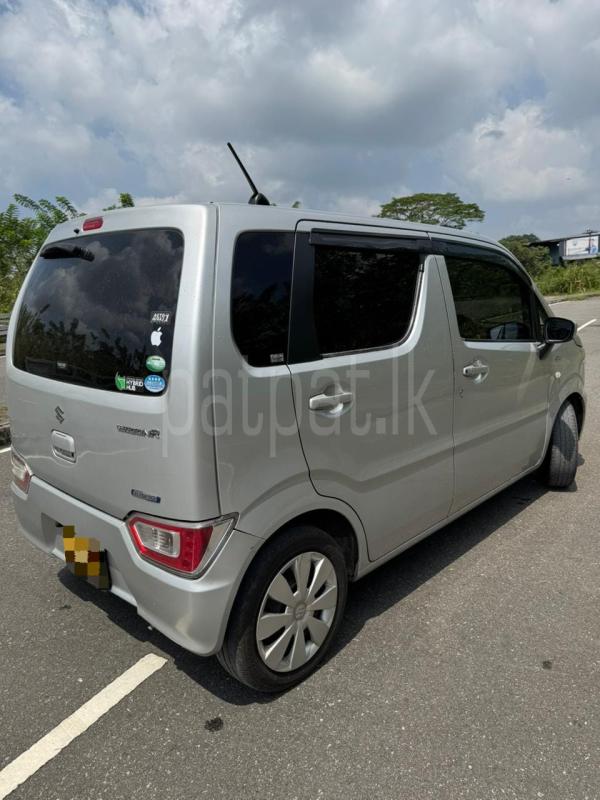 Advertisement image 3