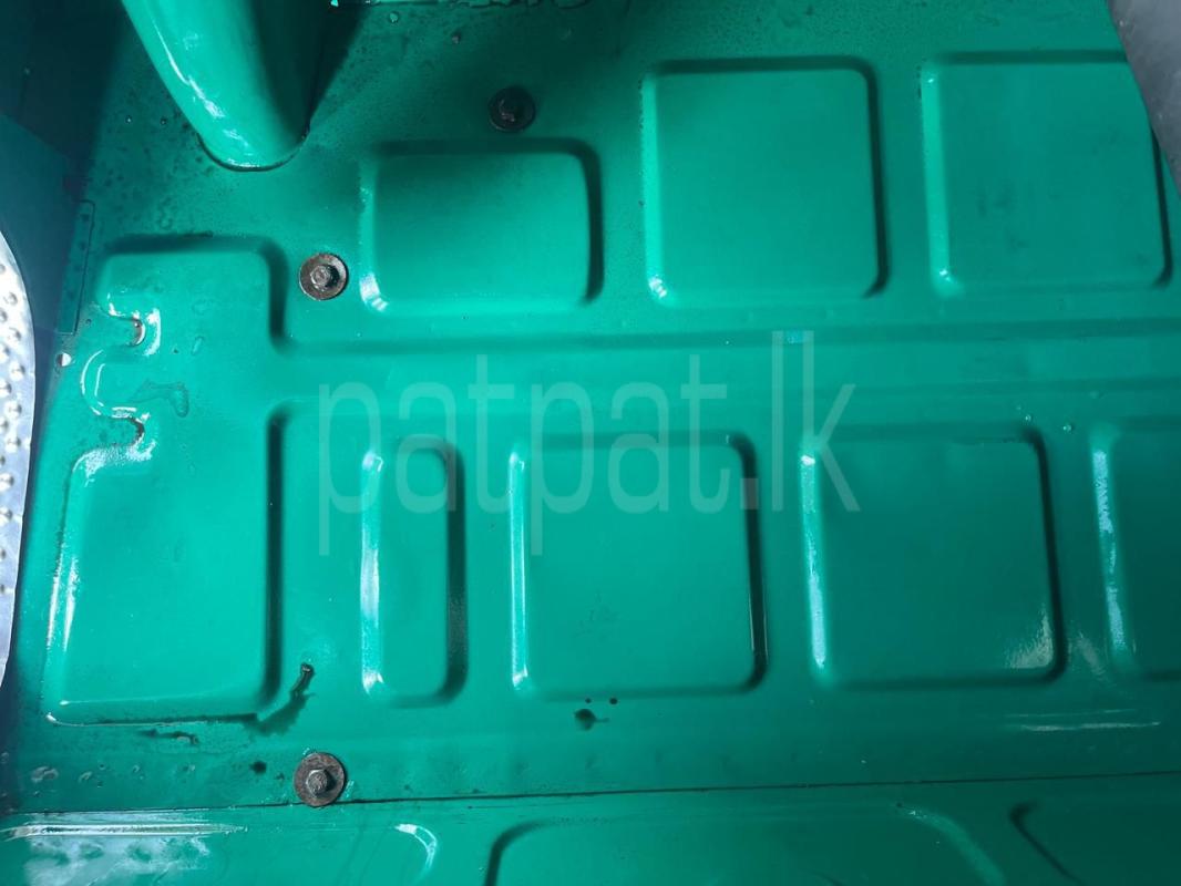 Bajaj Three Wheel 2011 - பயன்படுத்தப்பட்டது முச்சக்கர வண்டி sale in Sri Lanka - patpat.lk
