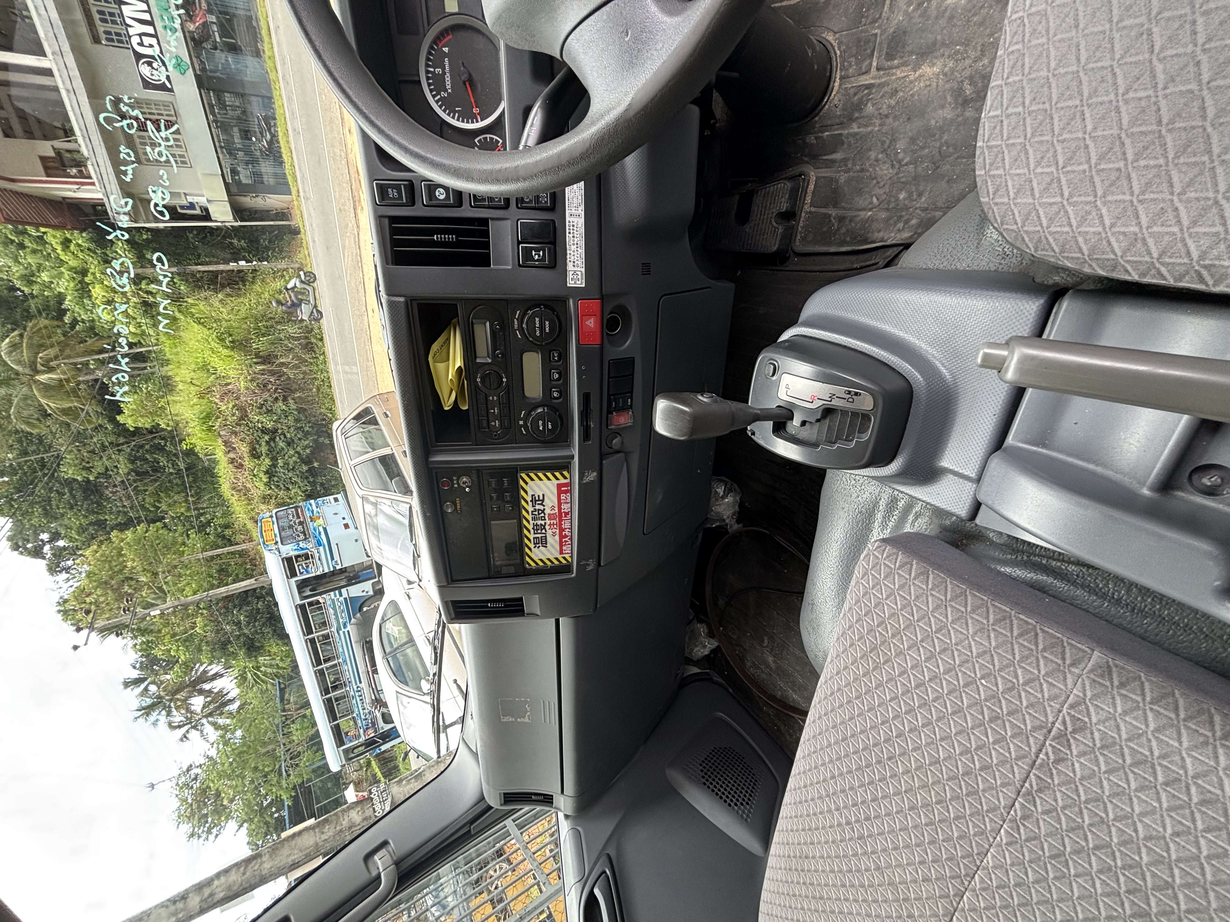 Isuzu Freezer 2016 - சான்றளிக்கப்பட்டது டிரக் sale in Sri Lanka - patpat.lk