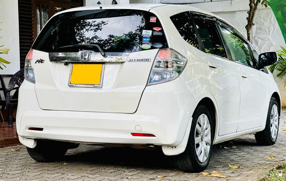 Toyota Vitz 2011 - Used Car sale in Sri Lanka - patpat.lk