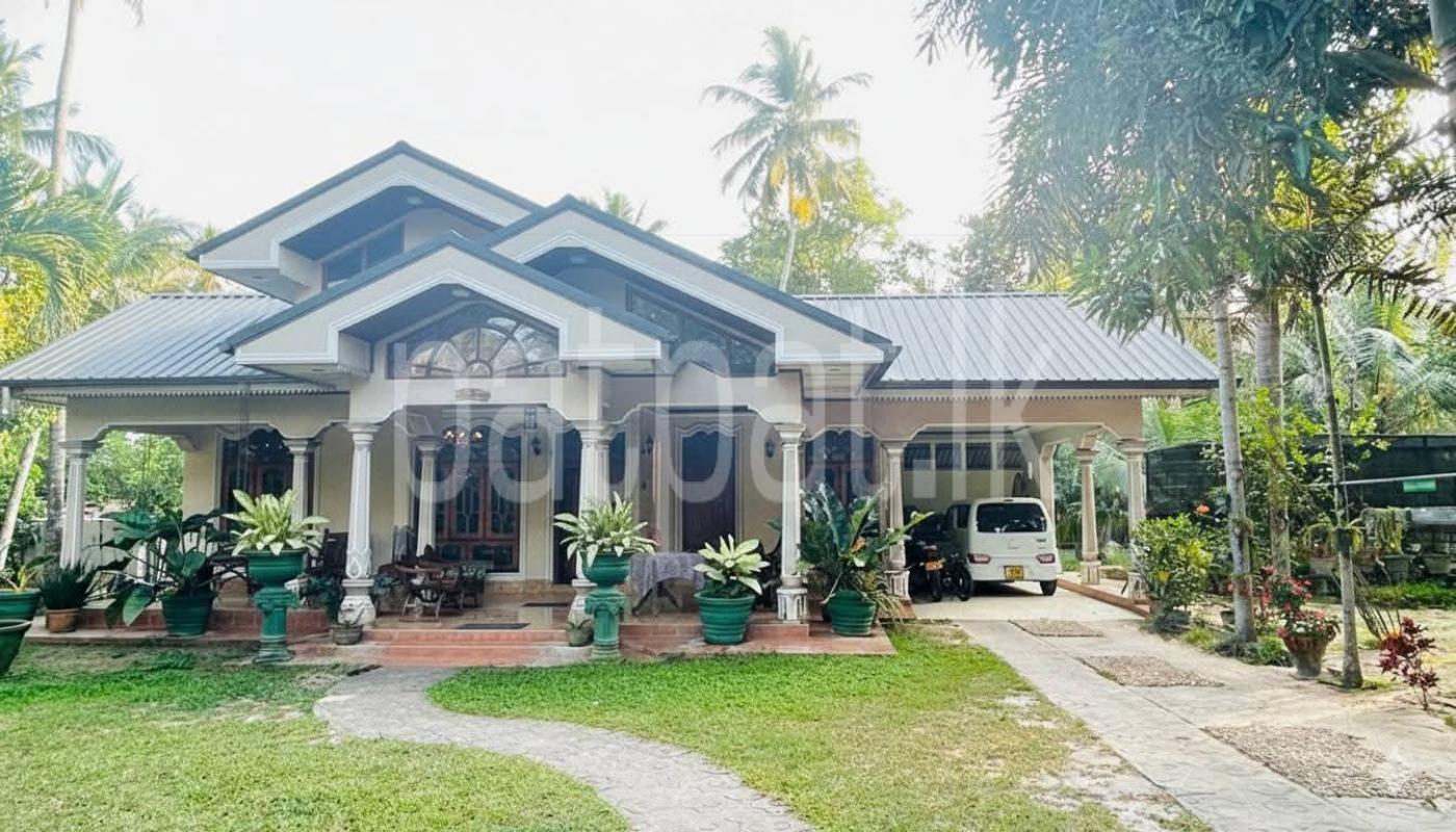 House for Sale in Nattandiya