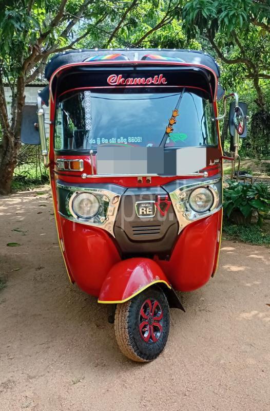 Bajaj Three Wheel 2014 - பயன்படுத்தப்பட்டது முச்சக்கர வண்டி sale in Sri Lanka - patpat.lk
