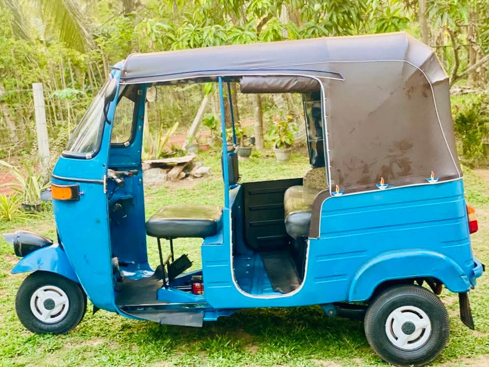 Bajaj Three Wheel 2006 - Used Three wheeler sale in Sri Lanka - patpat.lk