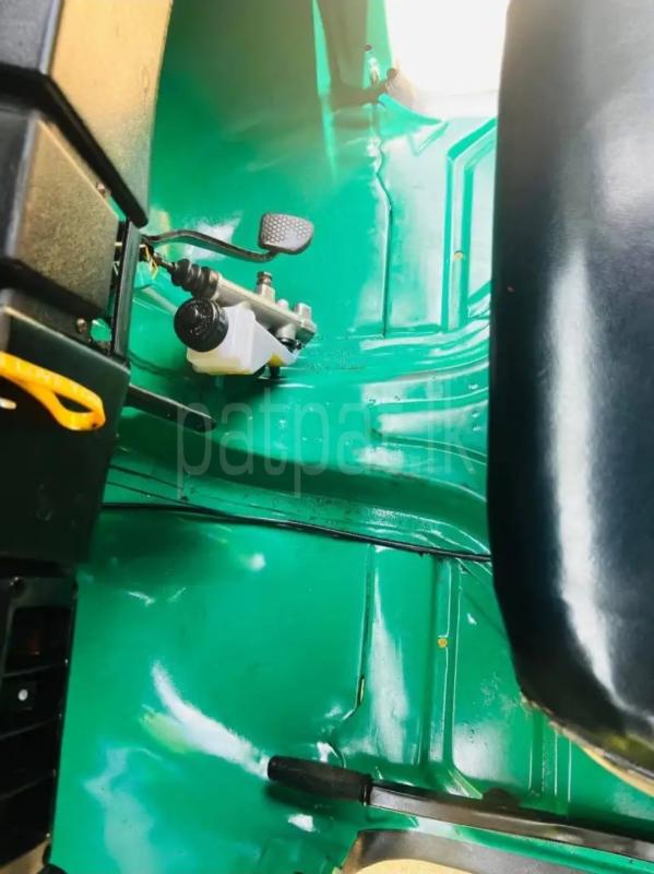 Bajaj Three Wheel 2015 - Used Three wheeler sale in Sri Lanka - patpat.lk