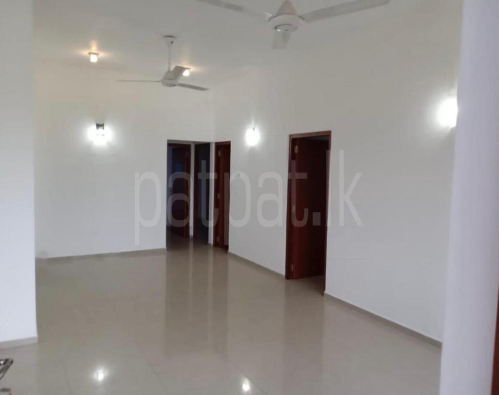 Building for Sale in Nugegoda ads-image-1