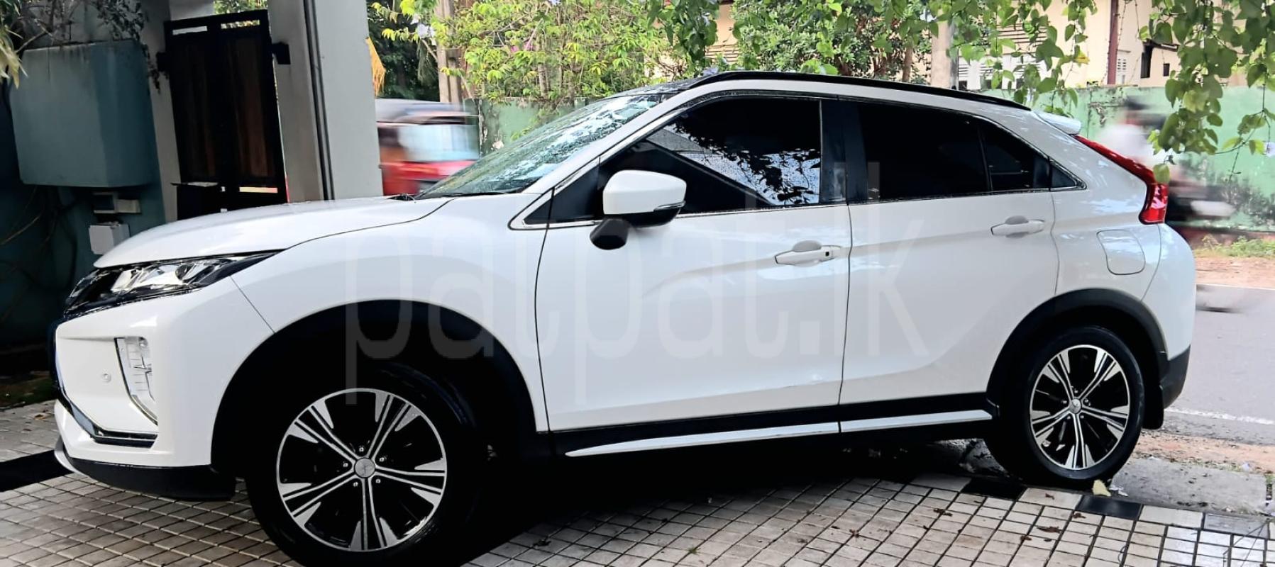 Advertisement image 3