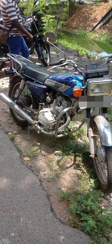 Honda CG125 2003 - பயன்படுத்தப்பட்டது பைக் sale in Sri Lanka - patpat.lk