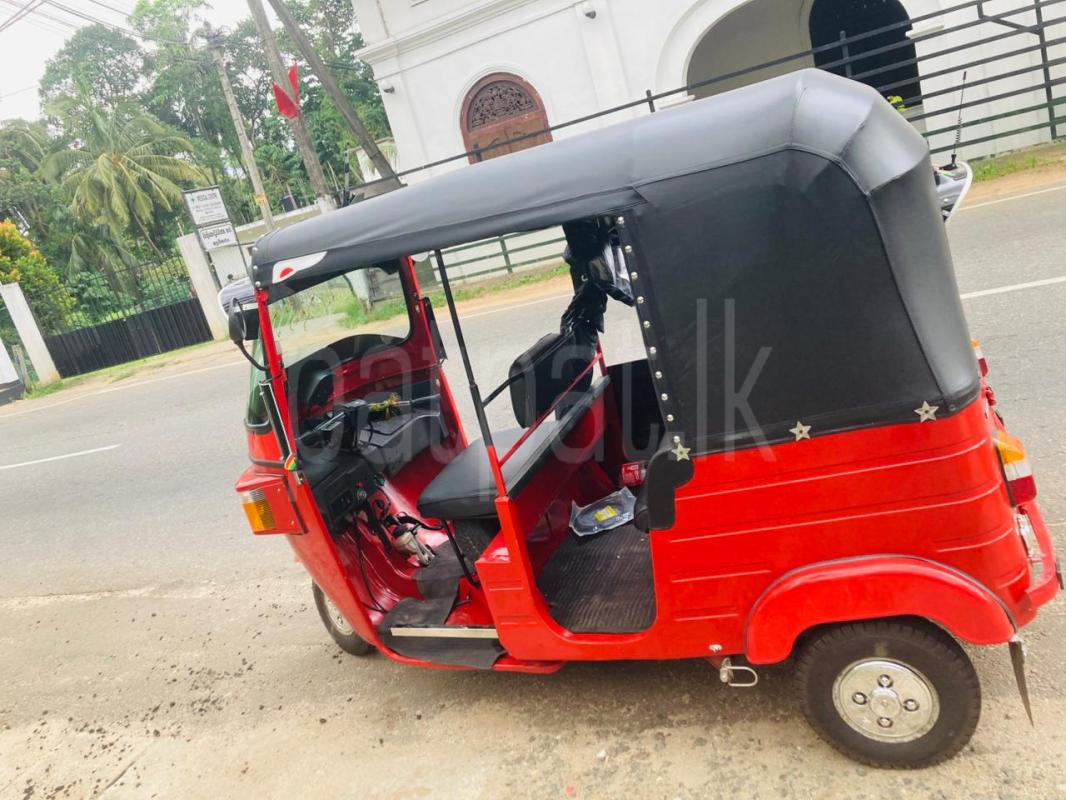 Bajaj 4 stroke 2012 - பயன்படுத்தப்பட்டது முச்சக்கர வண்டி sale in Sri Lanka - patpat.lk