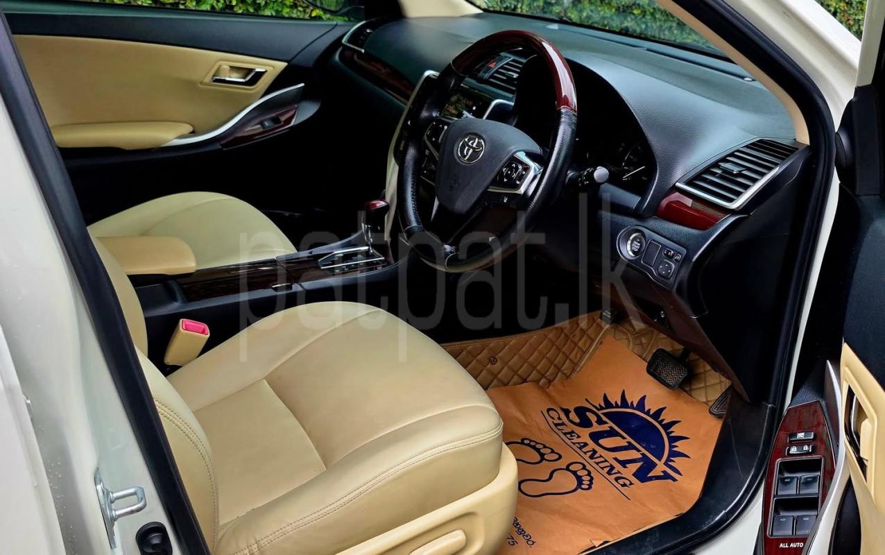 Toyota Premio 2018 - மறுசீரமைக்கப்பட்டது கார் sale in Sri Lanka - patpat.lk