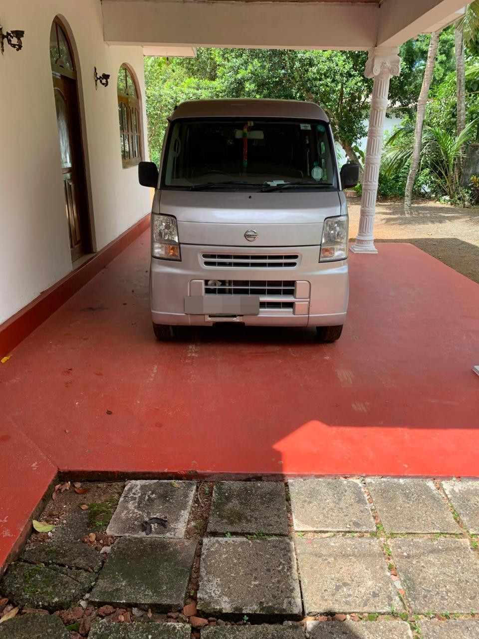 Nissan Cilper 2014 - භාවිතා කරන ලද වෑන් රථය sale in Sri Lanka - patpat.lk