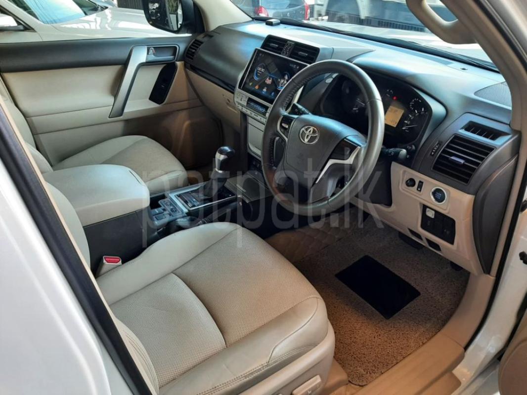 Advertisement image 6