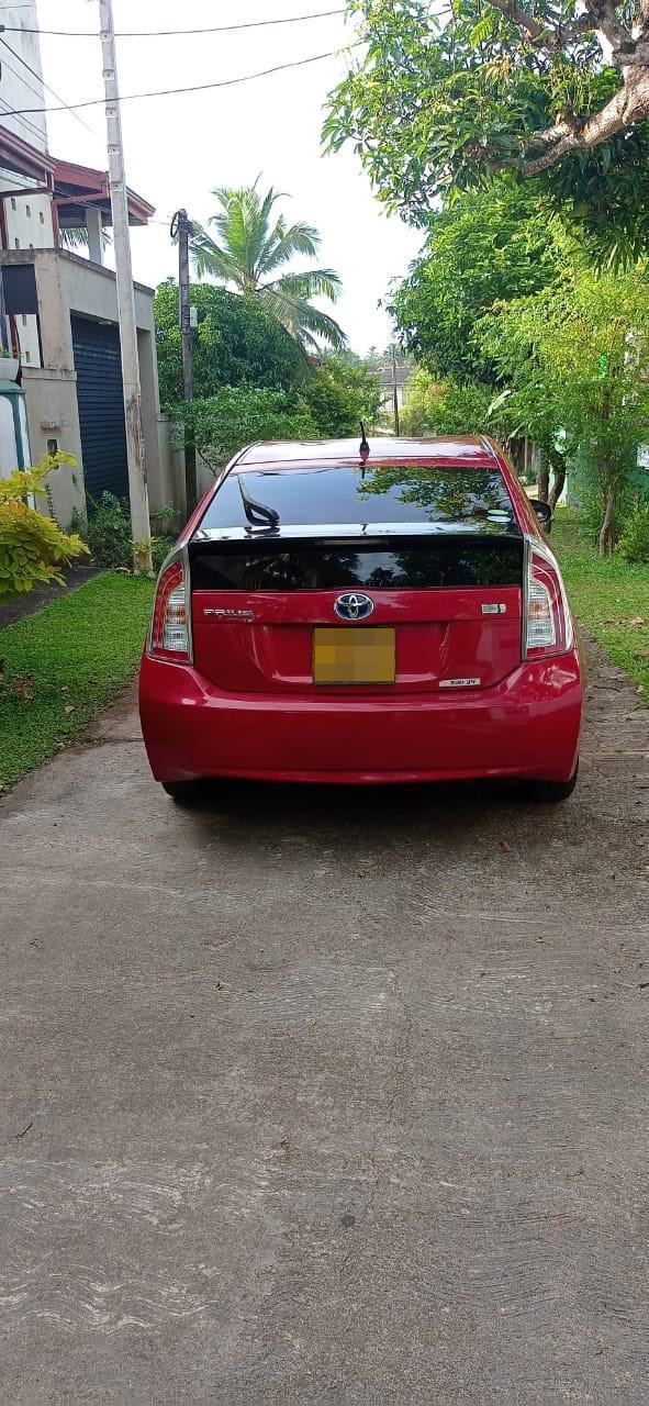 Toyota Prius 2012 - භාවිතා කරන ලද කාර් sale in Sri Lanka - patpat.lk