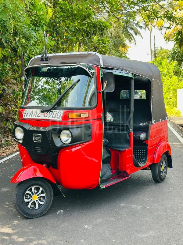 Bajaj Three Wheel 2014 - பயன்படுத்தப்பட்டது முச்சக்கர வண்டி sale in Sri Lanka - patpat.lk