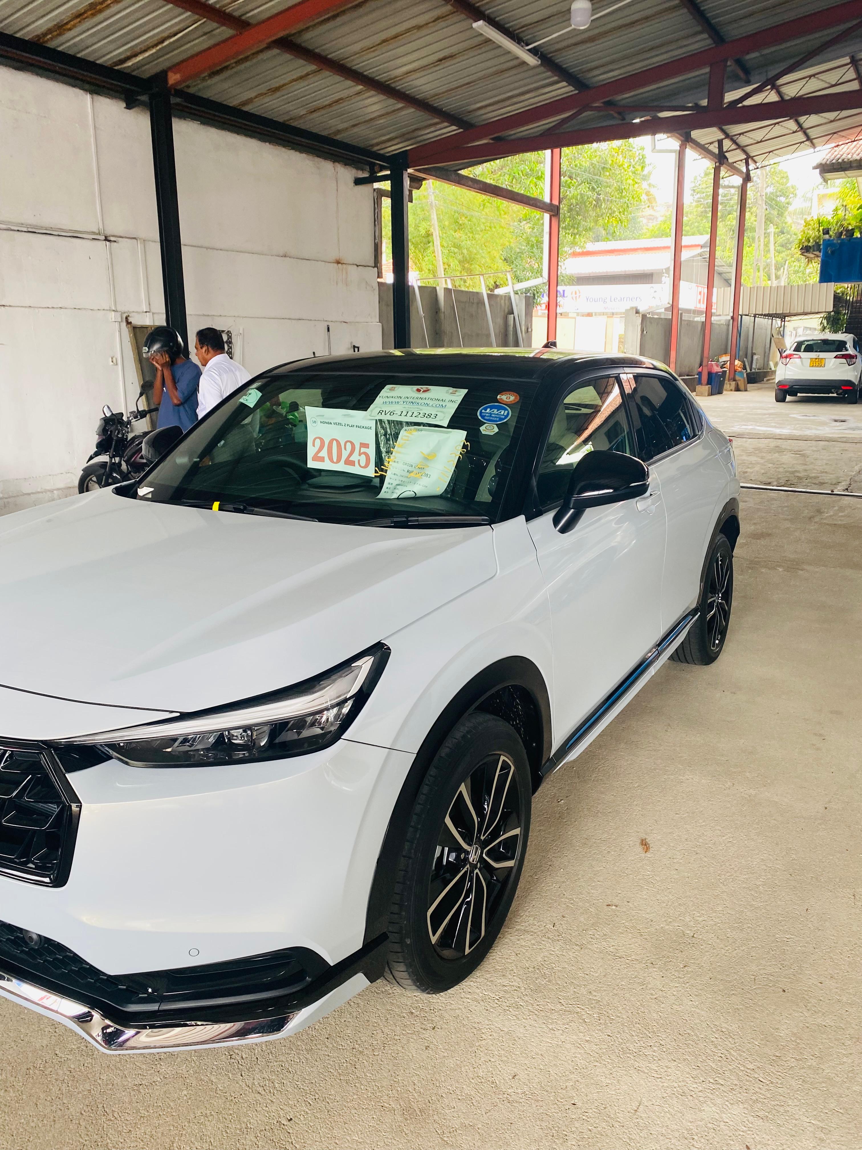 Honda Vezel 2025 - சான்றளிக்கப்பட்டது SUV sale in Sri Lanka - patpat.lk