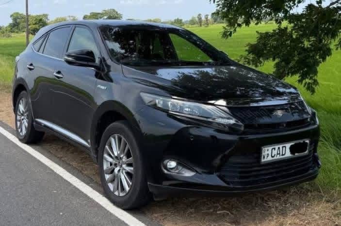 Toyota Harrier 2014 - பயன்படுத்தப்பட்டது SUV sale in Sri Lanka - patpat.lk