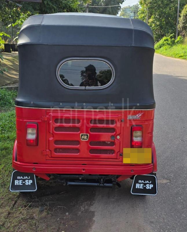 Bajaj Three Wheel 2016 - பயன்படுத்தப்பட்டது முச்சக்கர வண்டி sale in Sri Lanka - patpat.lk