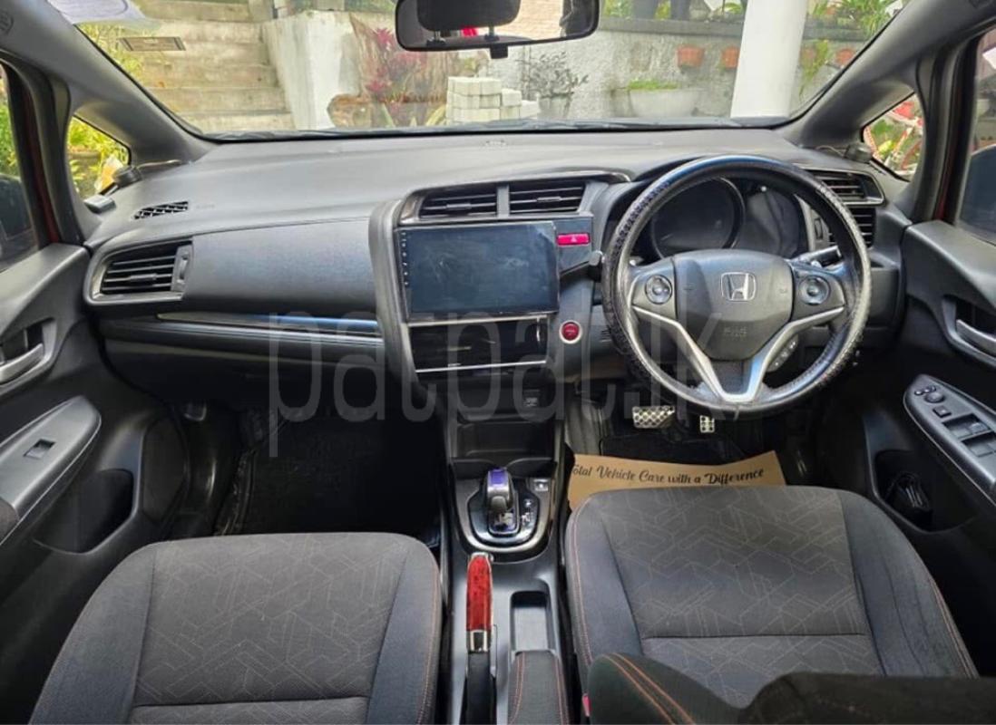 Advertisement image 5