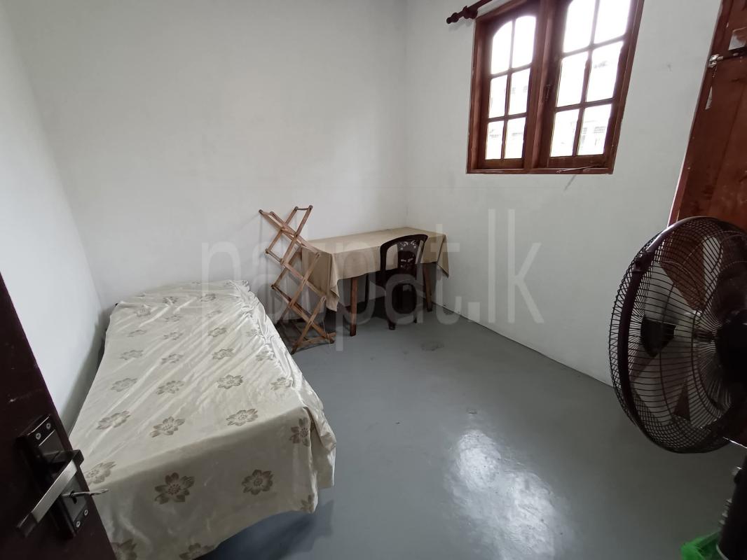 Room for Rent in Nugegoda