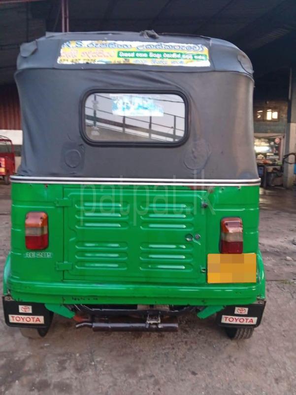 Bajaj 4 stroke 2012 - Used Three wheeler sale in Sri Lanka - patpat.lk