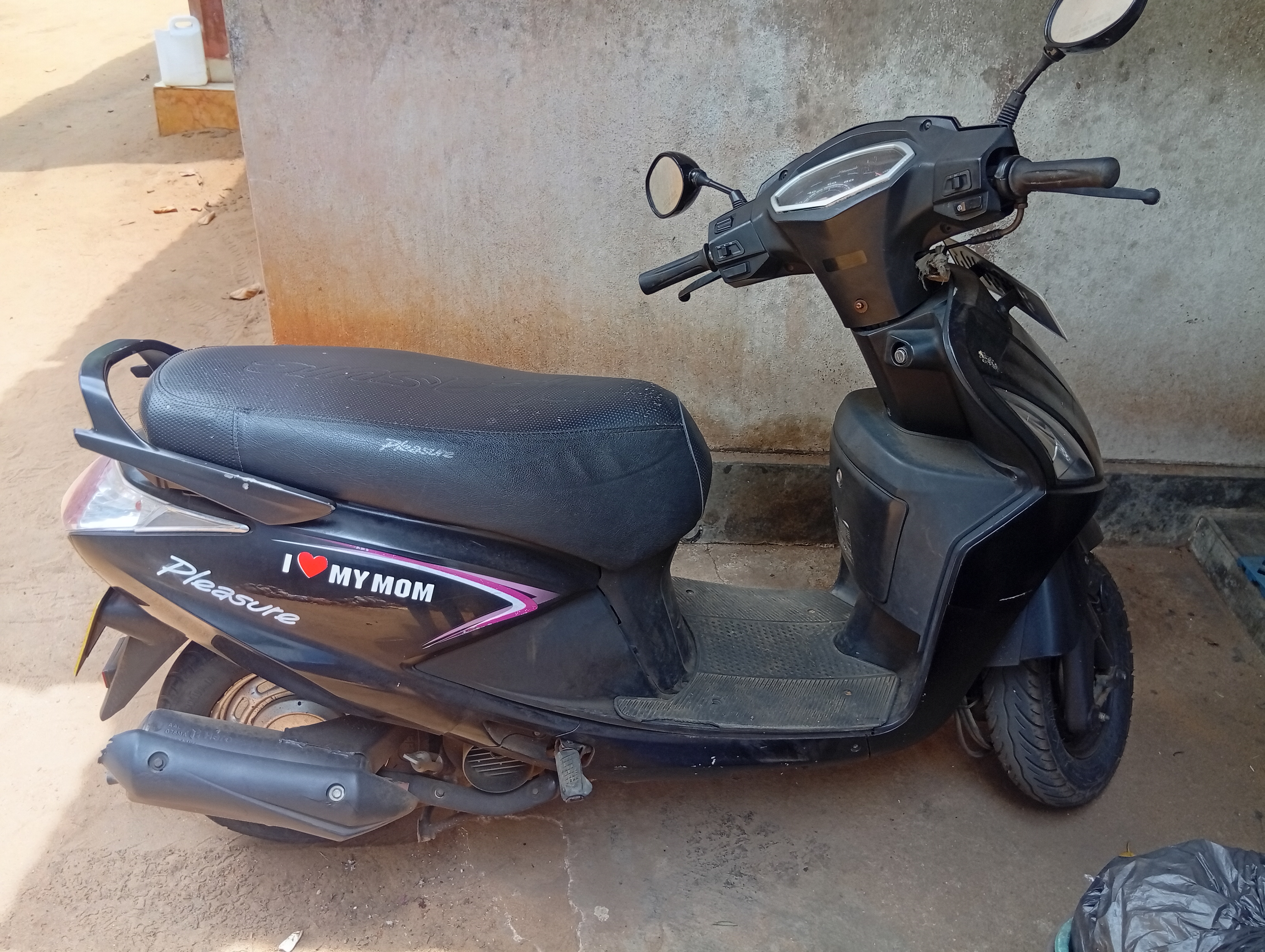 Hero Pleasure 2015 - பயன்படுத்தப்பட்டது பைக் sale in Sri Lanka - patpat.lk