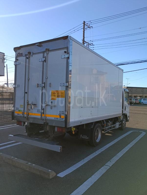 Advertisement image 3