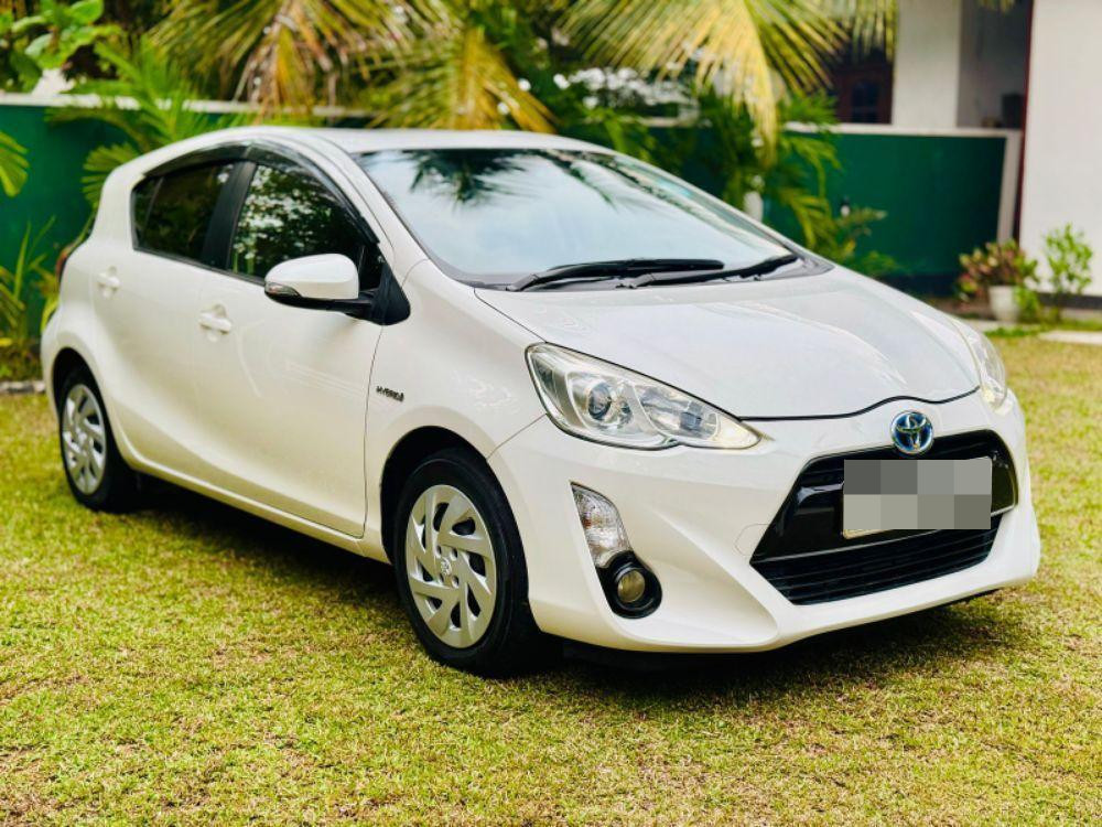 Toyota Aqua 2014 - Used Car sale in Sri Lanka - patpat.lk