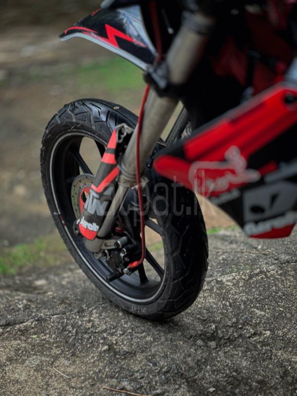 Advertisement image 6