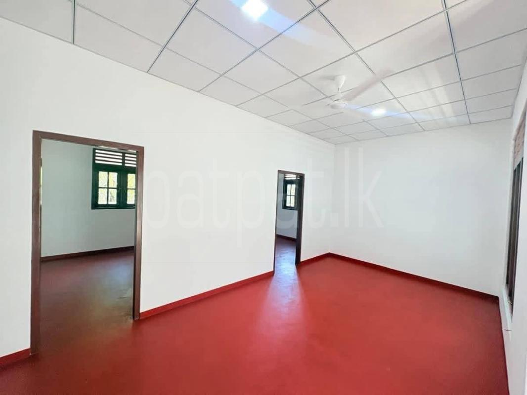 House for Sale in Naranwala