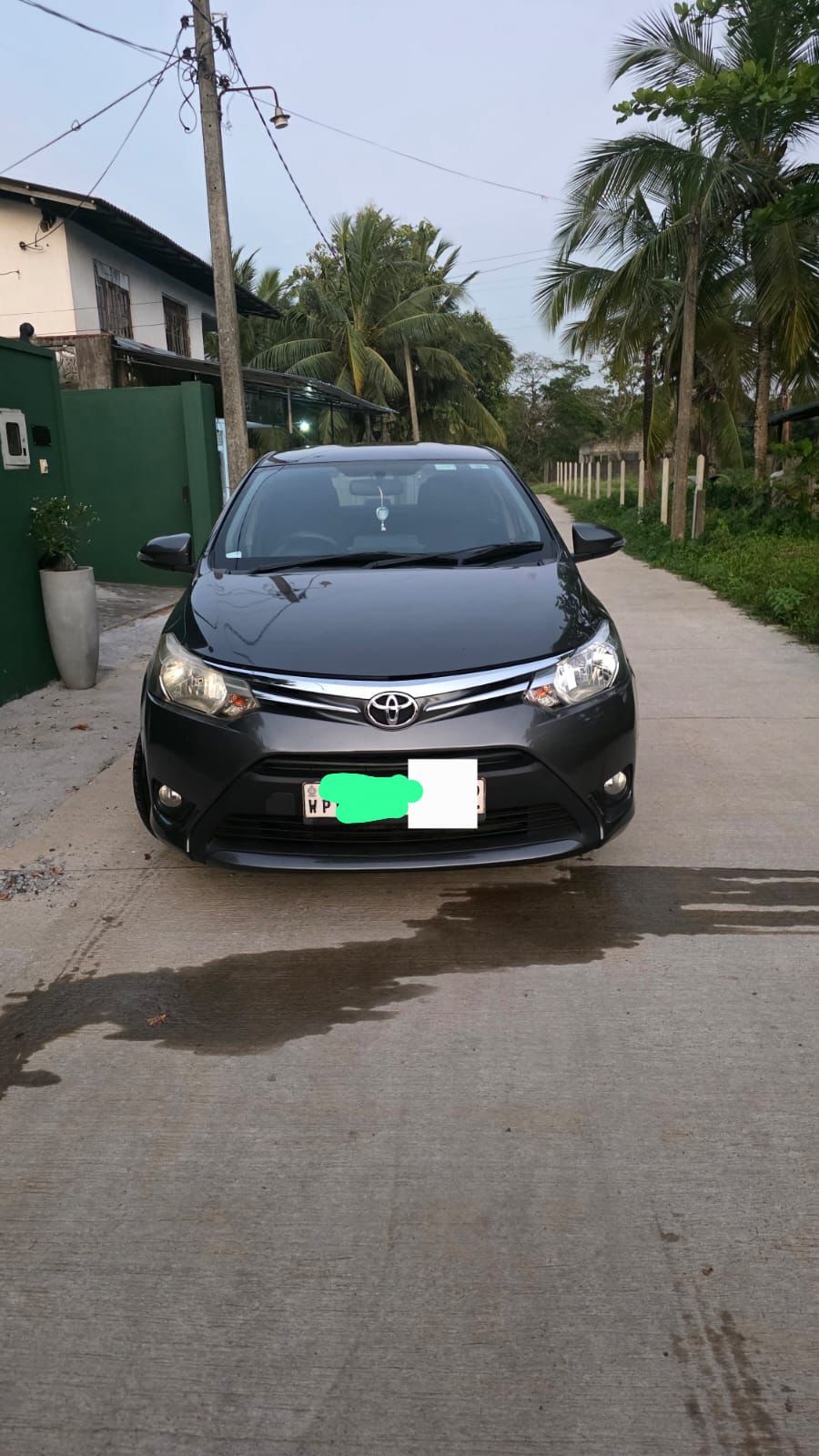 Toyota Yaris 2014 ads-image-1