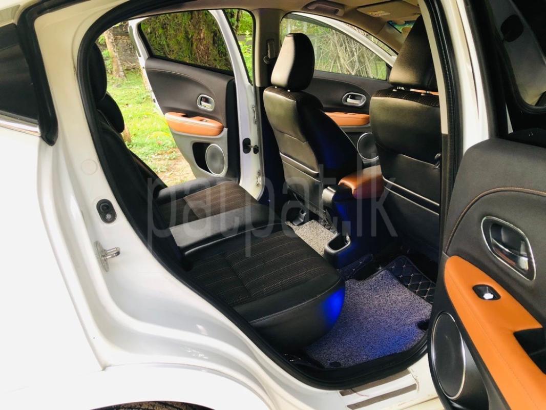 Advertisement image 6